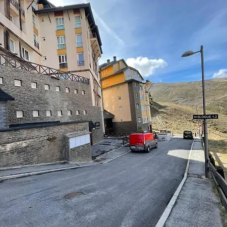 Miramar Premium Sierra Nevada